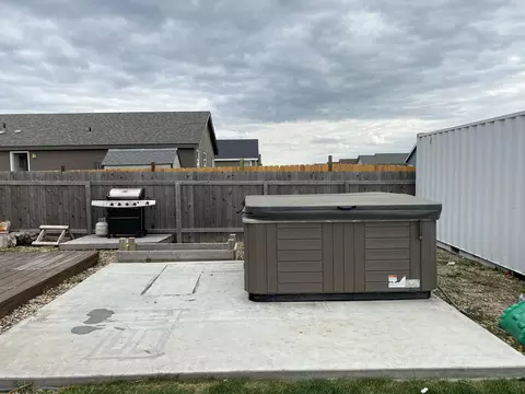 5627 Lukenbill Ave, Williston, ND 58801 photo 17