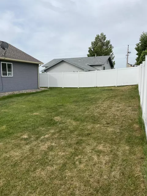 2406 22nd St W, Williston, ND 58801 photo 47