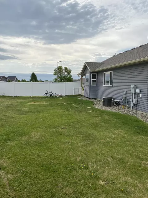 2406 22nd St W, Williston, ND 58801 photo 49