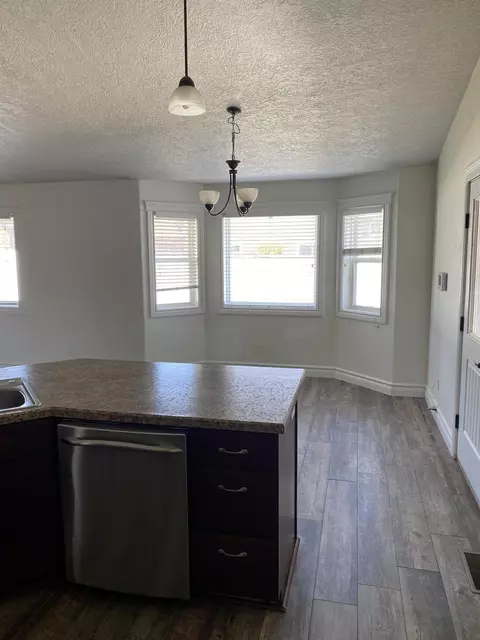 2406 22nd St W, Williston, ND 58801 photo 8