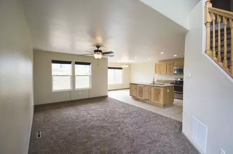 5814 Anna Ave, Williston, ND 58801 photo 11
