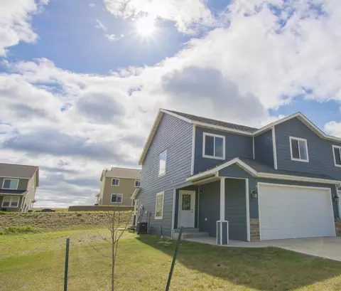 5814 Anna Ave, Williston, ND 58801 photo 1