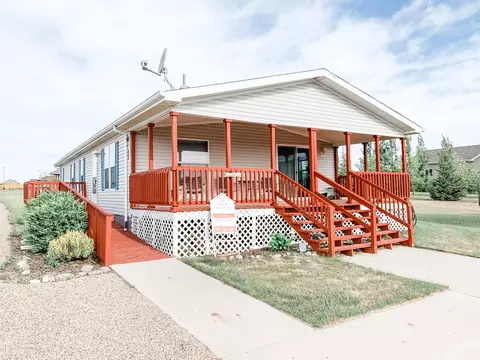 14057 Southview St, Williston, ND 58801 photo 1