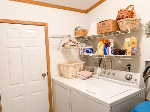 14057 Southview St, Williston, ND 58801 photo 20