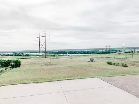 14057 Southview St, Williston, ND 58801 photo 6