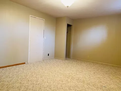 1617 1st Ave E, Williston, ND 58801 photo 25