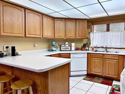1825 15th Ave W, Williston, ND 58801 photo 13