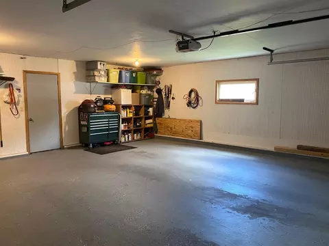 2125 7th Ave E, Williston, ND 58801 photo 29