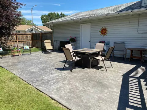 2125 7th Ave E, Williston, ND 58801 photo 27