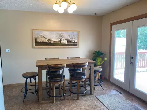 2125 7th Ave E, Williston, ND 58801 photo 9