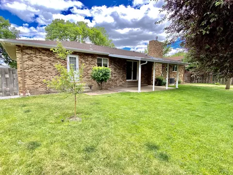 1905 University, Williston, ND 58801 photo 5