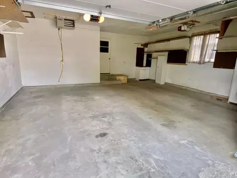 1905 University, Williston, ND 58801 photo 3