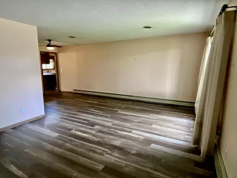 1905 University, Williston, ND 58801 photo 7