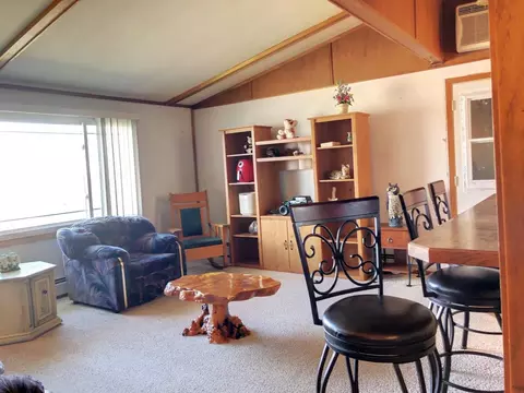 2512 University, Williston, ND 58801 photo 7