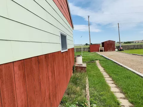 5416 1st Ave W, Williston, ND 58801 photo 35