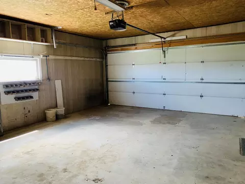 5416 1st Ave W, Williston, ND 58801 photo 30