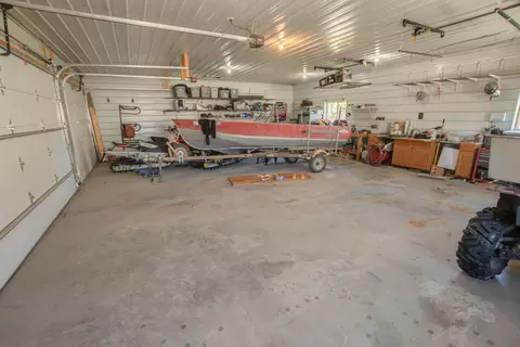 1106 Knoll St, Williston, ND 58801 photo 38