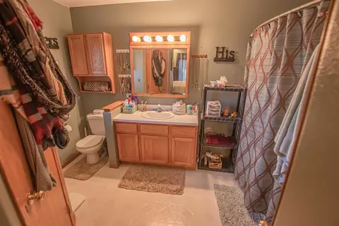 1106 Knoll St, Williston, ND 58801 photo 19