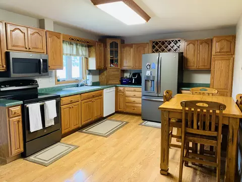 1509 9th Ave W, Williston, ND 58801 photo 5