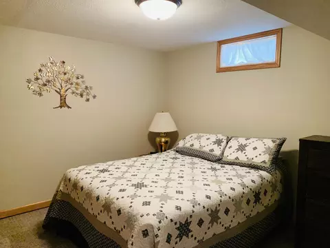 1509 9th Ave W, Williston, ND 58801 photo 23