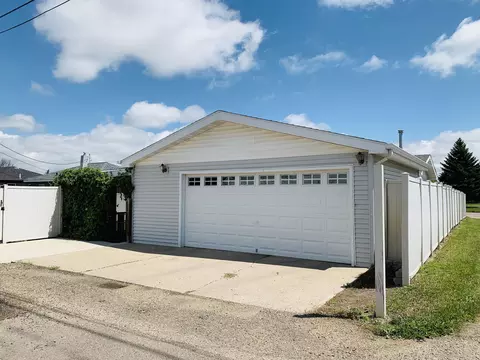 1509 9th Ave W, Williston, ND 58801 photo 45