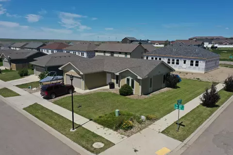 3702 Prairie Commons St, Williston, ND 58801 photo 24