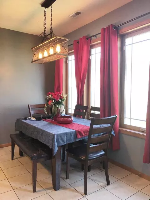 3702 Prairie Commons St, Williston, ND 58801 photo 14