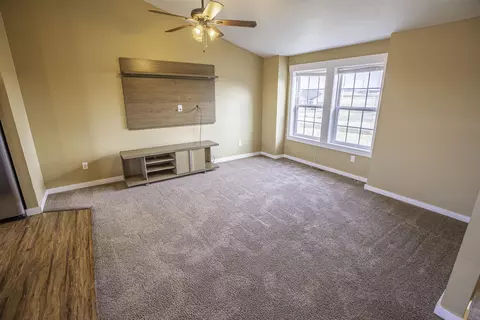 13668 Mulberry Loop NW, Williston, ND 58801 photo 8