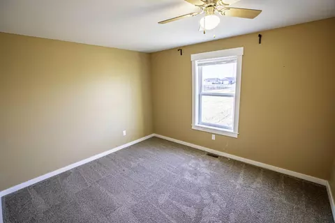 13668 Mulberry Loop NW, Williston, ND 58801 photo 15