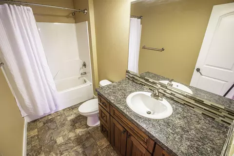 13668 Mulberry Loop NW, Williston, ND 58801 photo 22