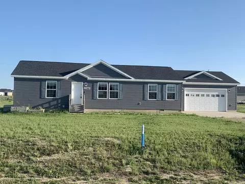 13340 Mountain Meadow St, Williston, ND 58801 photo 24