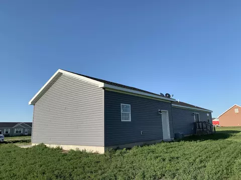 13340 Mountain Meadow St, Williston, ND 58801 photo 22