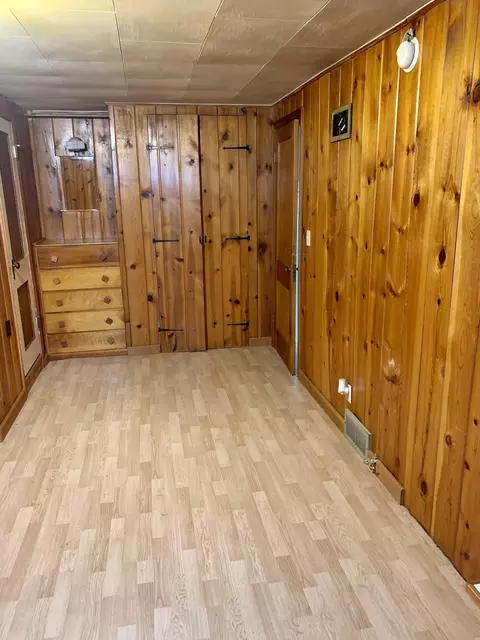 802 University Ave, Williston, ND 58801 photo 31