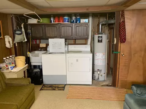 919 2nd Ave E, Williston, ND 58801 photo 9