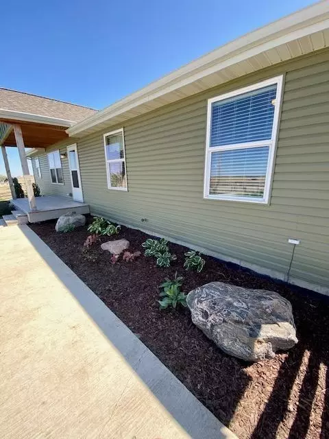 14716 Baxter St, Williston, ND 58801 photo 12