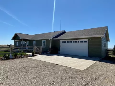 14716 Baxter St, Williston, ND 58801 photo 1