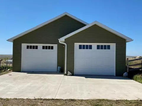14716 Baxter St, Williston, ND 58801 photo 3
