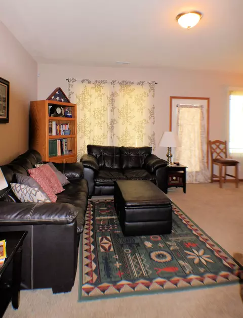 3726 Prairie Commons St, Williston, ND 58801 photo 5