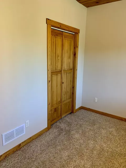 14064 Southview St, Williston, ND 58801 photo 30
