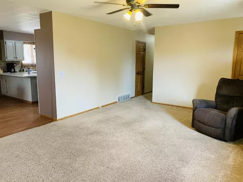 1814 17th Ct W, Williston, ND 58801 photo 29