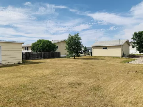 1814 17th Ct W, Williston, ND 58801 photo 74