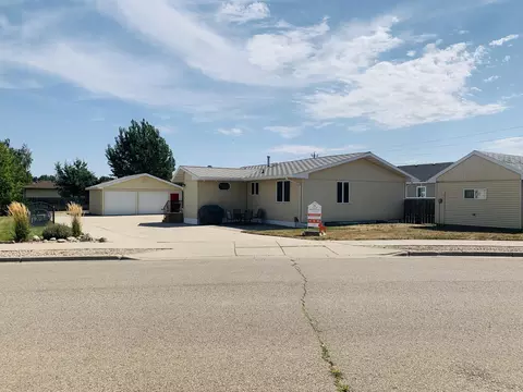 1814 17th Ct W, Williston, ND 58801 photo 99