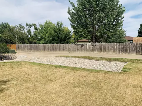 1814 17th Ct W, Williston, ND 58801 photo 70