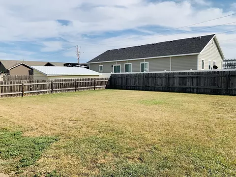 1814 17th Ct W, Williston, ND 58801 photo 77