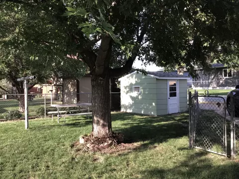 926 16th Ave W, Williston, ND 58801 photo 5