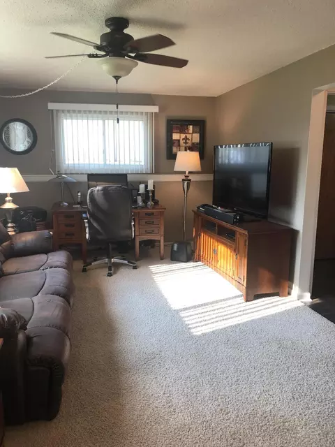 1243 8th Ave W, Williston, ND 58801 photo 8