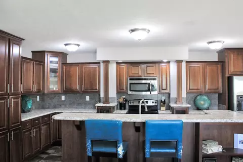 13082 Sandy St, Arnegard, ND 58835 photo 6