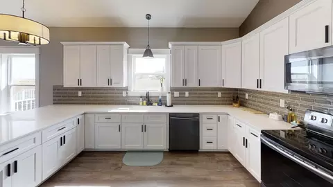 5988 Juniper Dr NW, Williston, ND 58801 photo 11