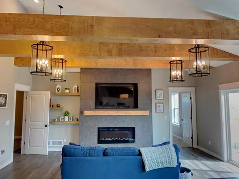 5988 Juniper Dr NW, Williston, ND 58801 photo 6
