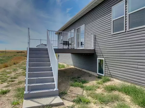 5988 Juniper Dr NW, Williston, ND 58801 photo 31